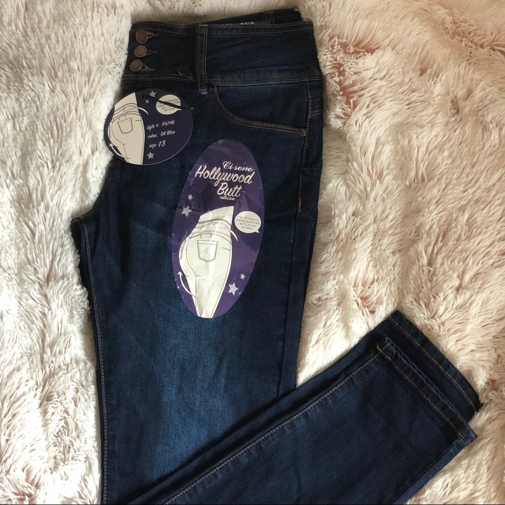 Butt Lifting Skinny Jean